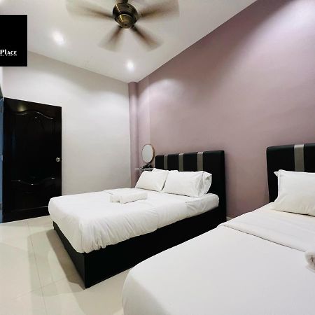 2 Storey 5Br 16Pax Semabok Taman Cheng Ho, 3 By Myplace Malacca エクステリア 写真