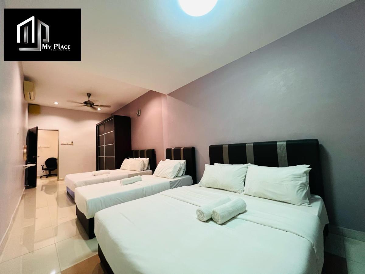 2 Storey 5Br 16Pax Semabok Taman Cheng Ho, 3 By Myplace Malacca エクステリア 写真