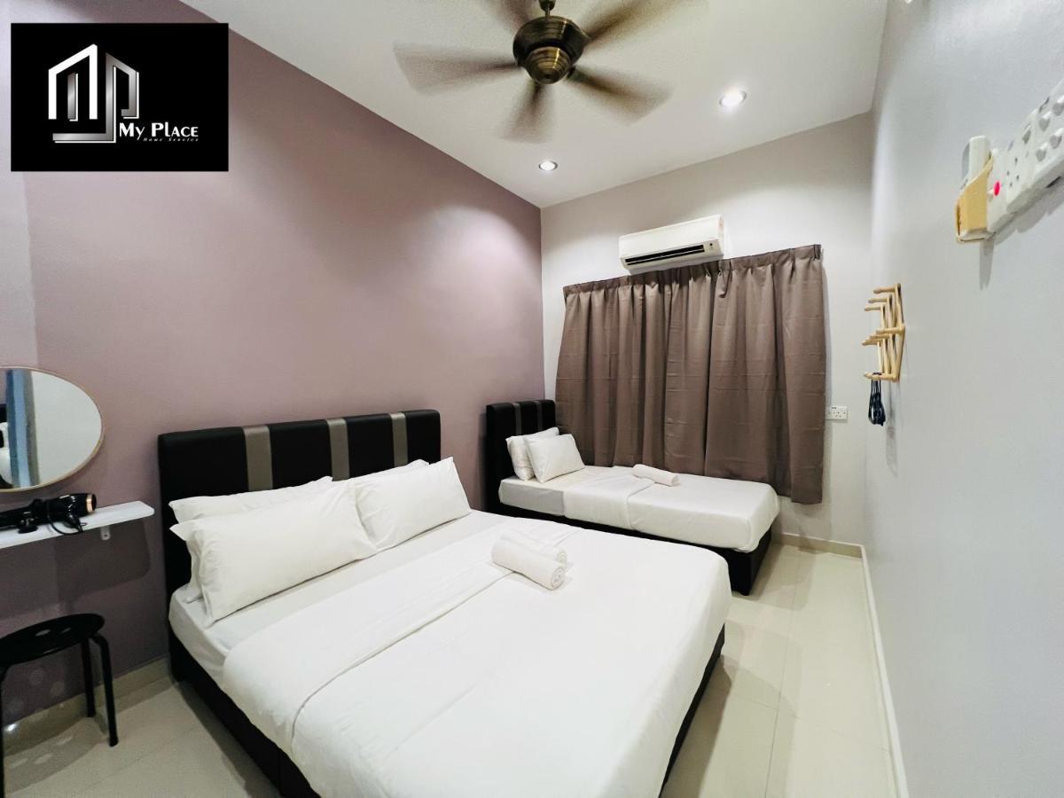 2 Storey 5Br 16Pax Semabok Taman Cheng Ho, 3 By Myplace Malacca エクステリア 写真